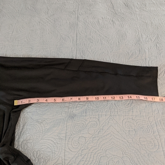 Under Armour Heatgear Compression Capri Sz Small - Picture 4 of 11